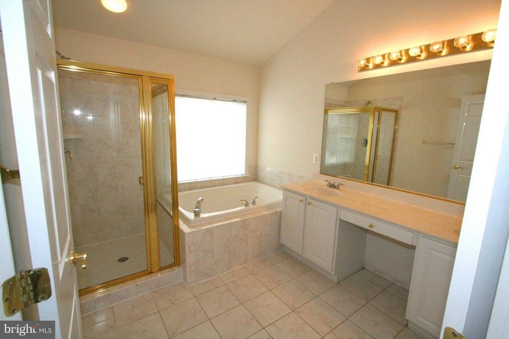 46164 Aisquith Terrace - Photo 10