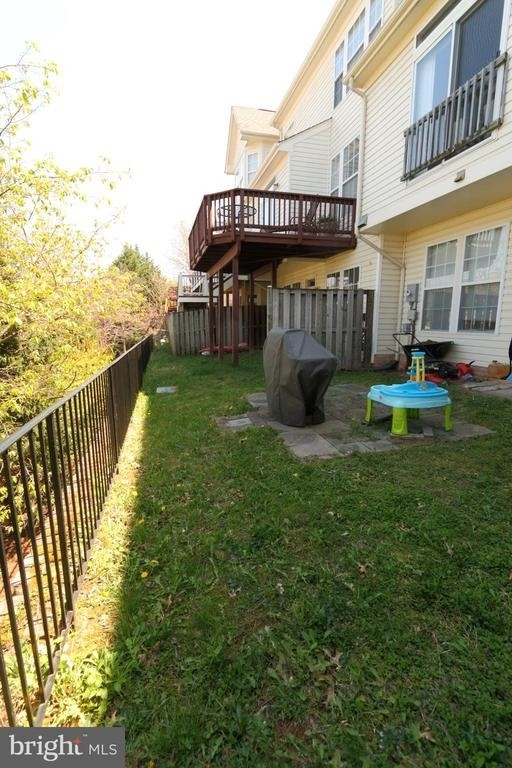 46164 Aisquith Terrace - Photo 17