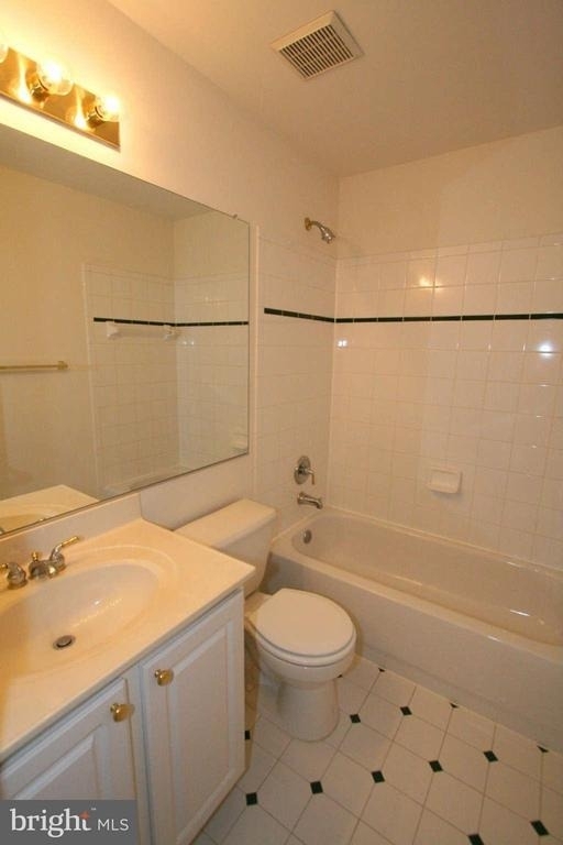 46164 Aisquith Terrace - Photo 14