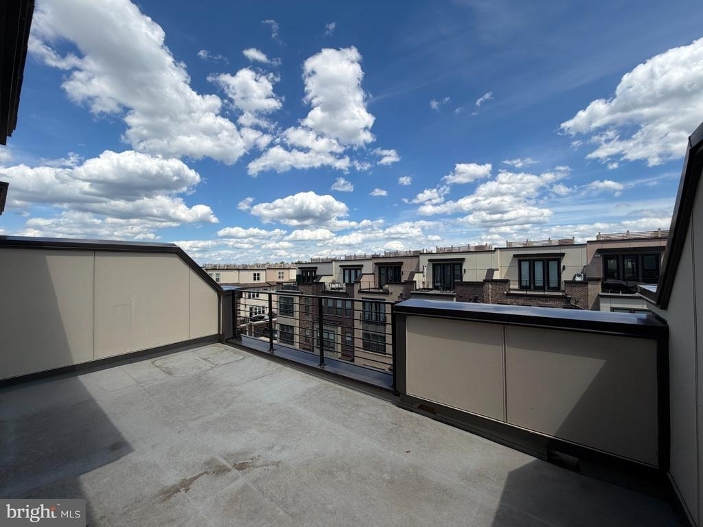 4653 Charger Place - Photo 41