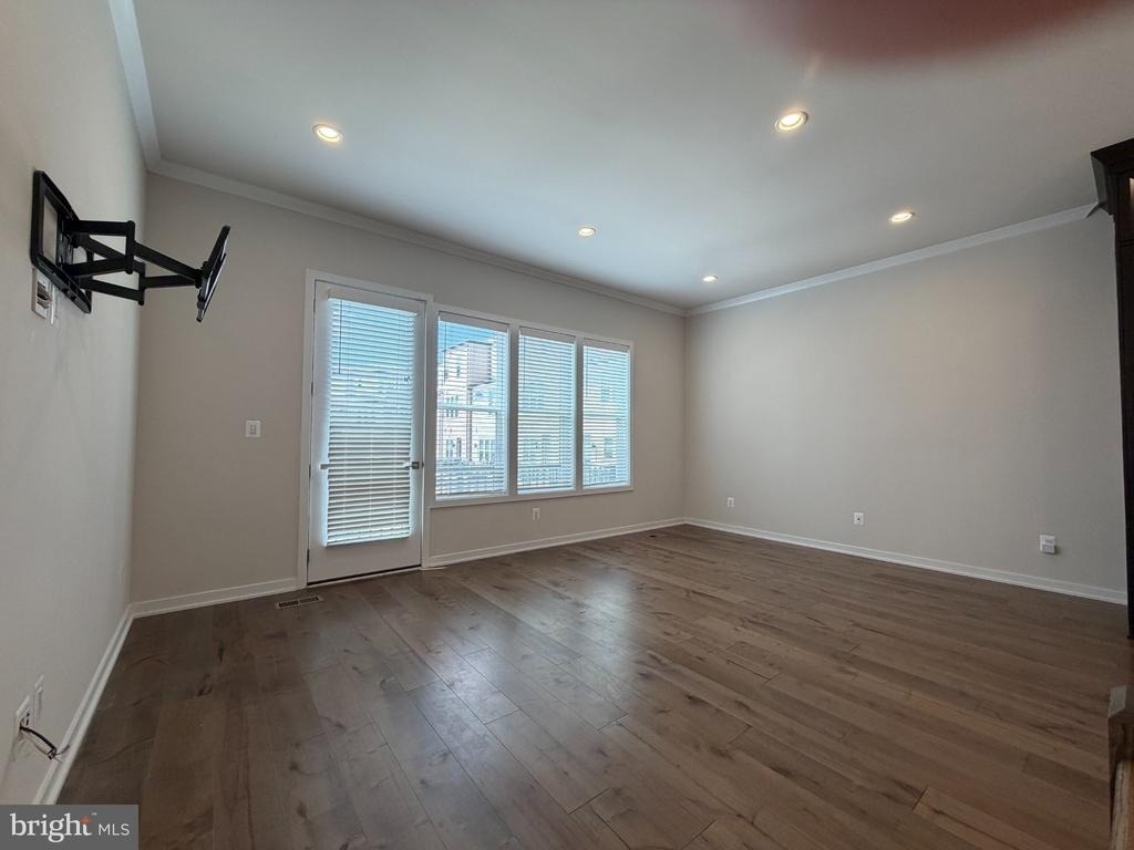 4653 Charger Place - Photo 8