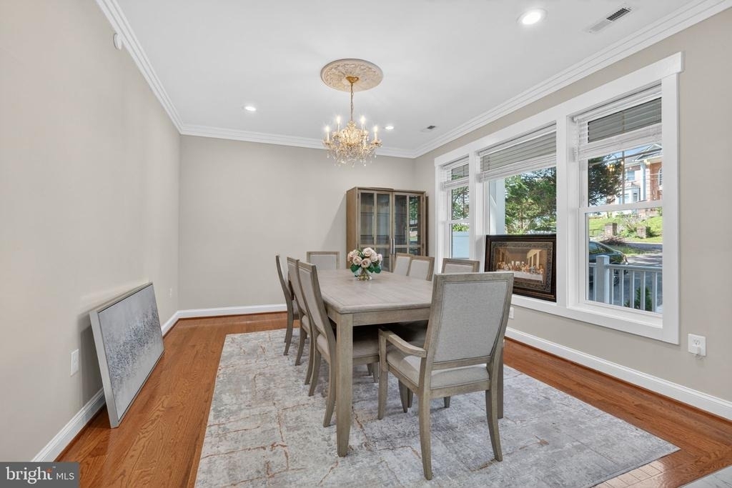 3925 Ashwood Place - Photo 14