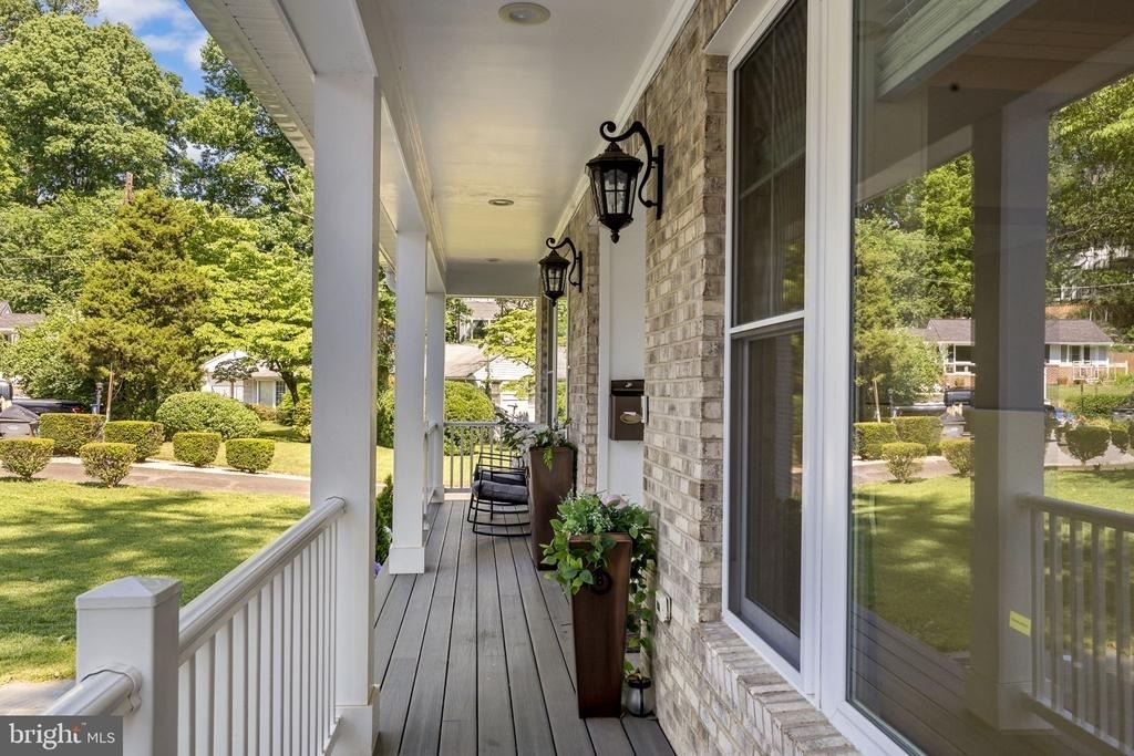 3925 Ashwood Place - Photo 7