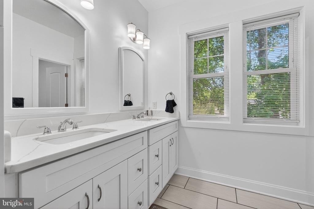 3925 Ashwood Place - Photo 50