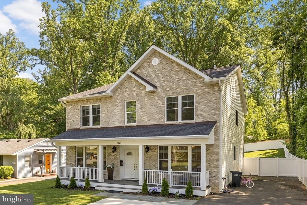 3925 Ashwood Place - Photo 4