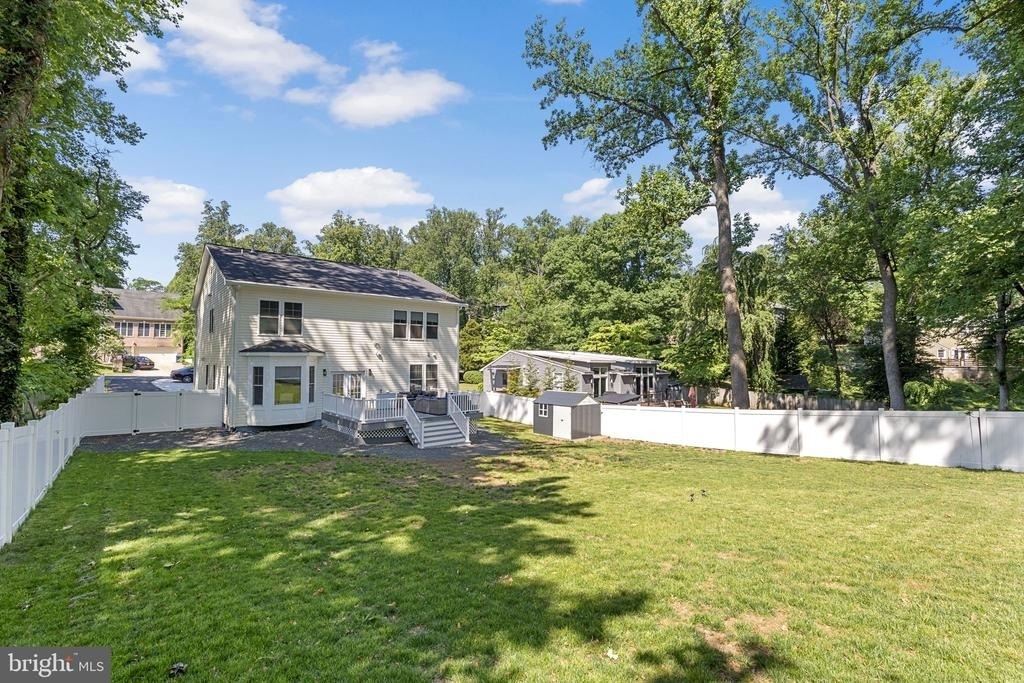 3925 Ashwood Place - Photo 57