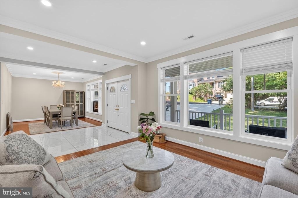 3925 Ashwood Place - Photo 11