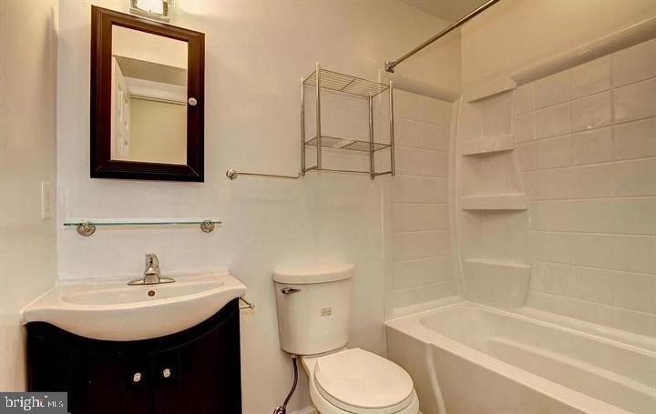 14704 Wycombe Street - Photo 7