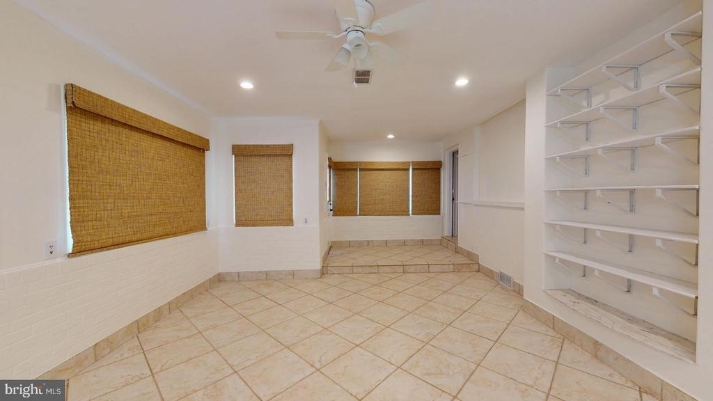6415 Potomac Avenue - Photo 11