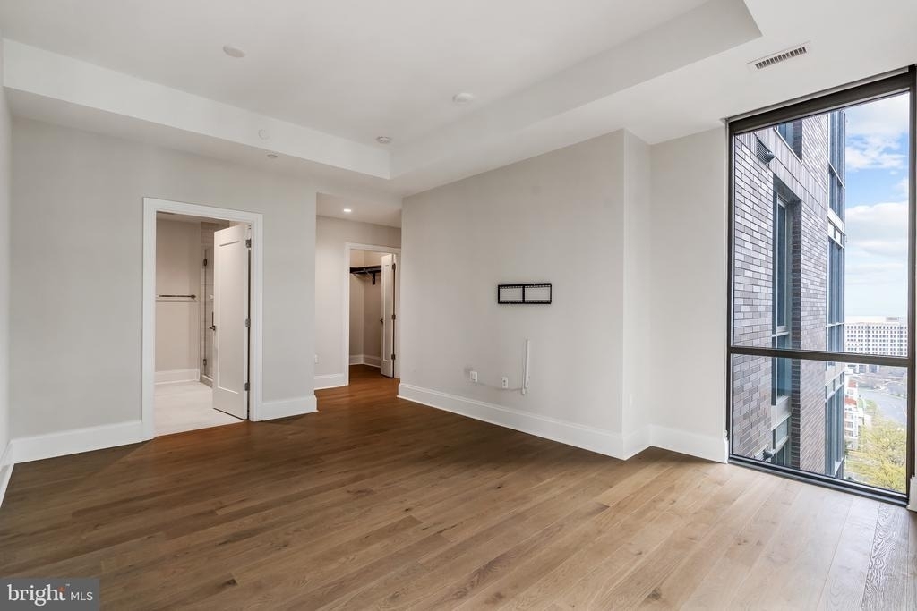 7887 Jones Branch Drive - Photo 11