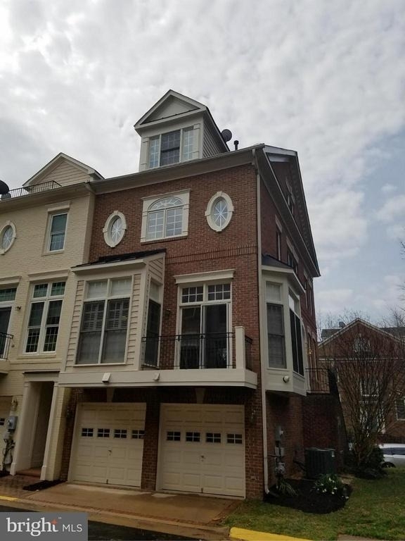 1619 Seneca Avenue - Photo 28