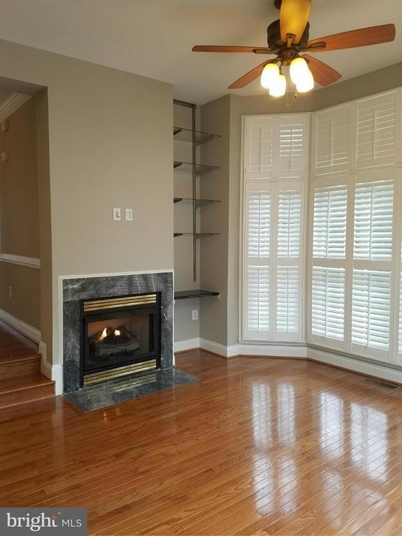 1619 Seneca Avenue - Photo 13