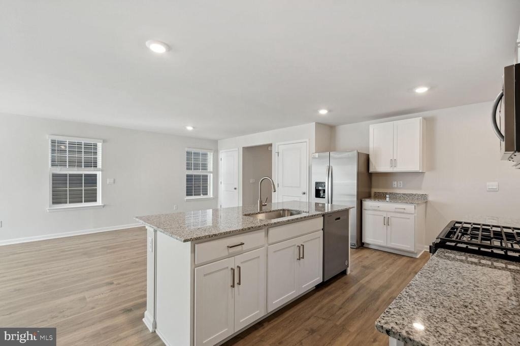 5208 Crooked Lane - Photo 3
