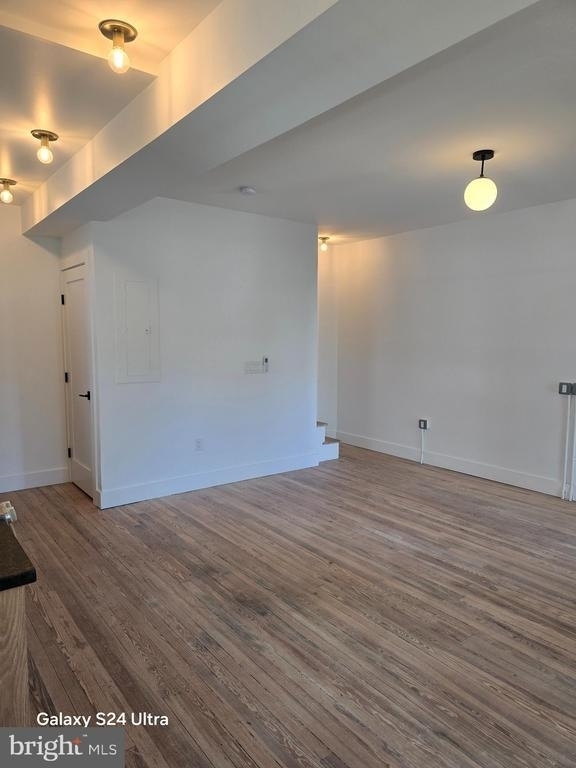 1401 Charles Street - Photo 4