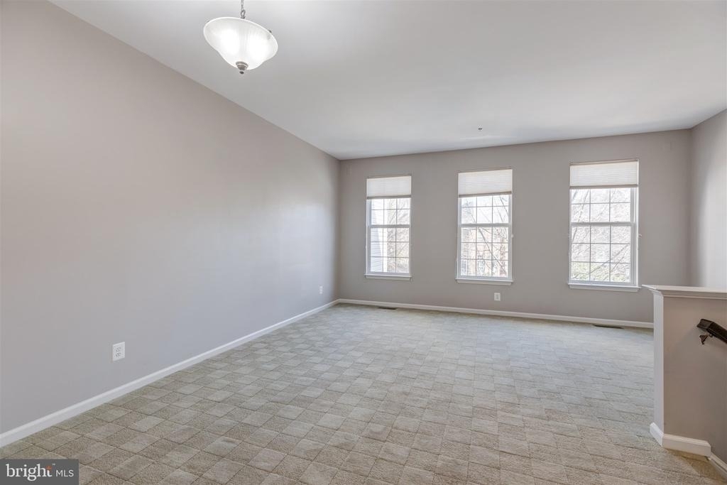 5140 Donovan Drive - Photo 10