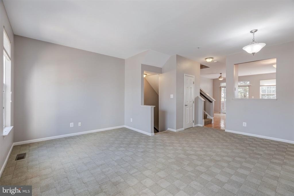 5140 Donovan Drive - Photo 1