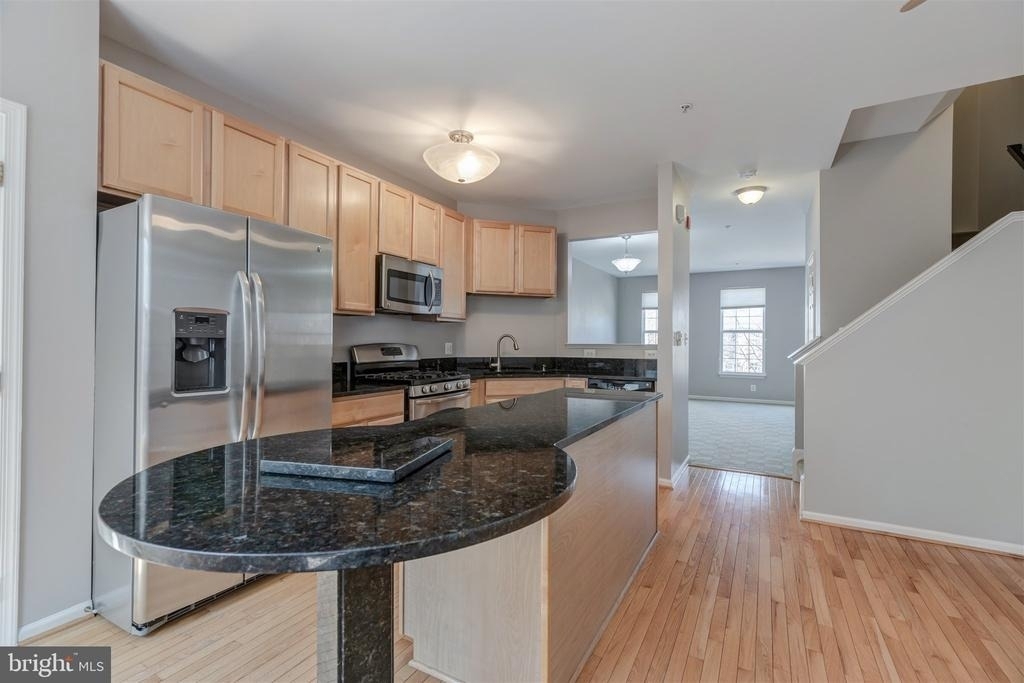 5140 Donovan Drive - Photo 8