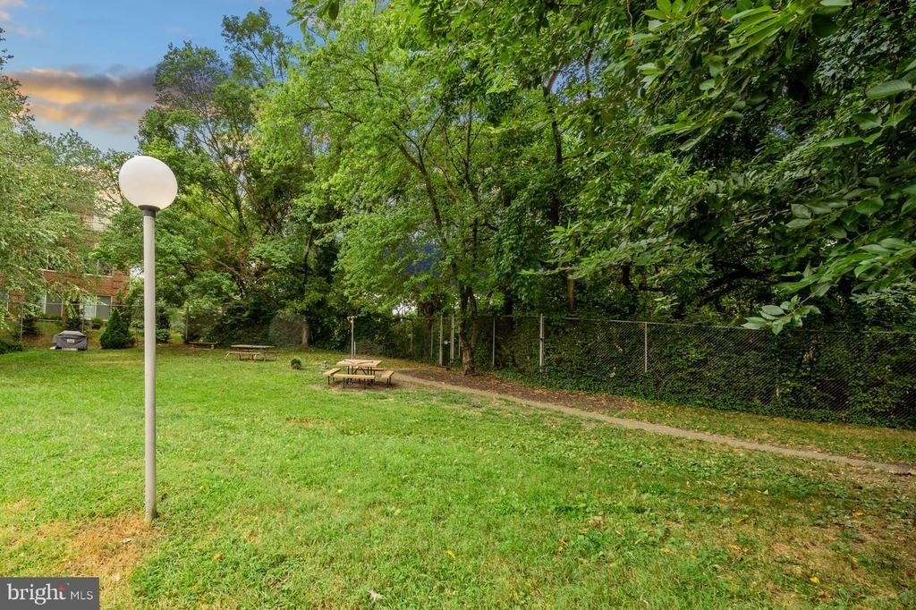 501 Slaters Lane - Photo 35
