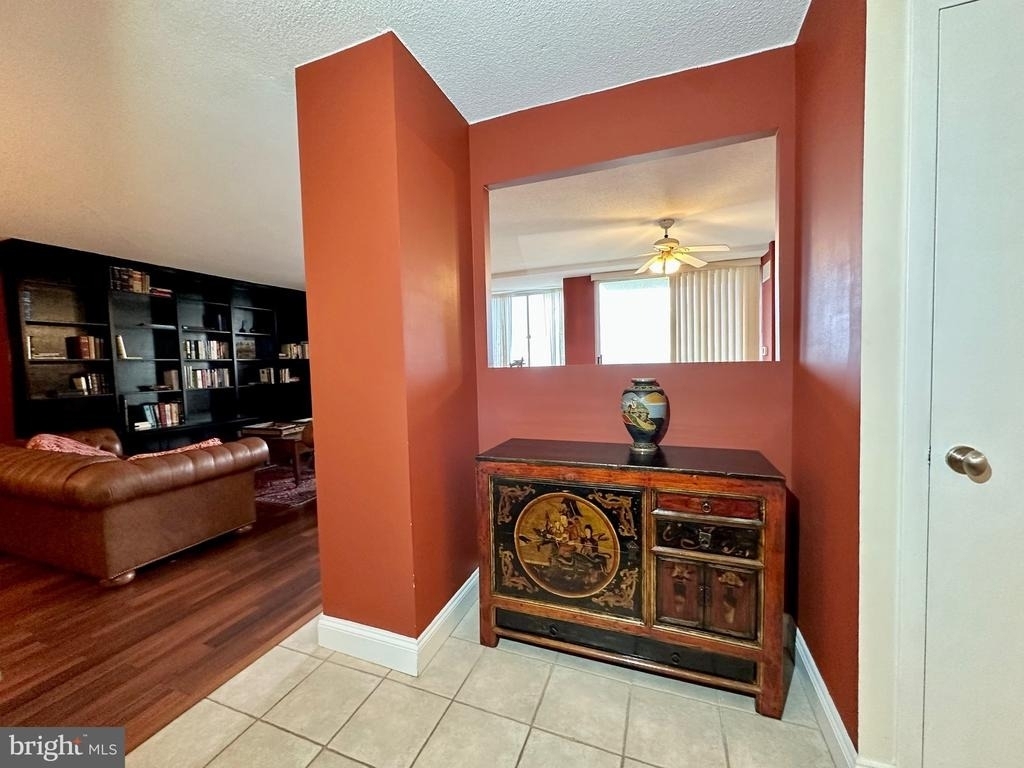 501 Slaters Lane - Photo 36