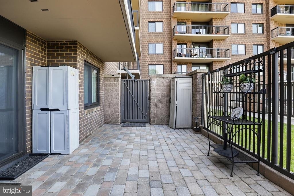200 N Pickett Street - Photo 47