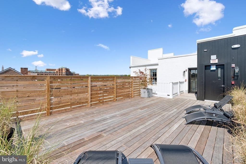 901 King Street - Photo 12