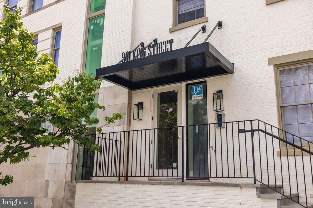 901 King Street - Photo 13