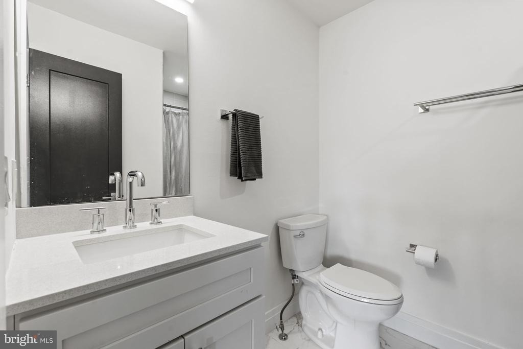 100 W Taylor Run Parkway W - Photo 1