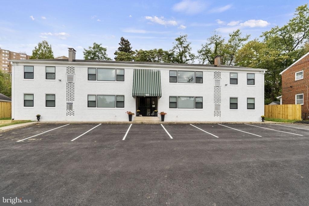 100 W Taylor Run Parkway W - Photo 15