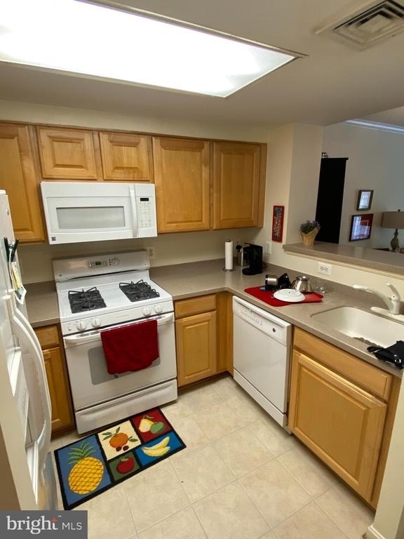 3830 9th Street N - Photo 5
