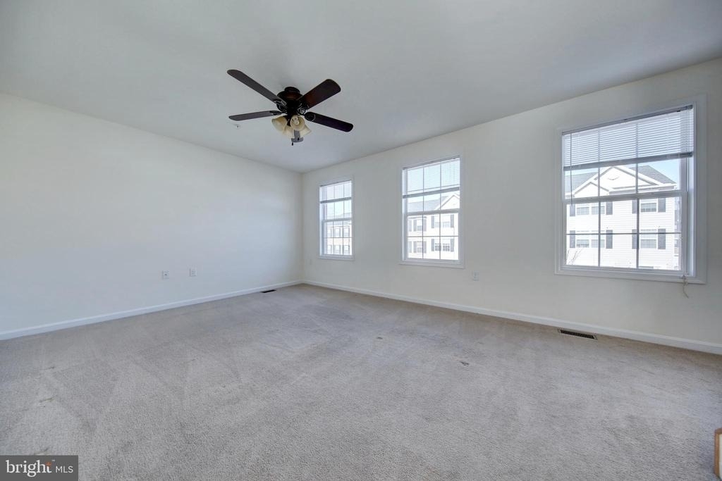24 Mustang Dr - Photo 7