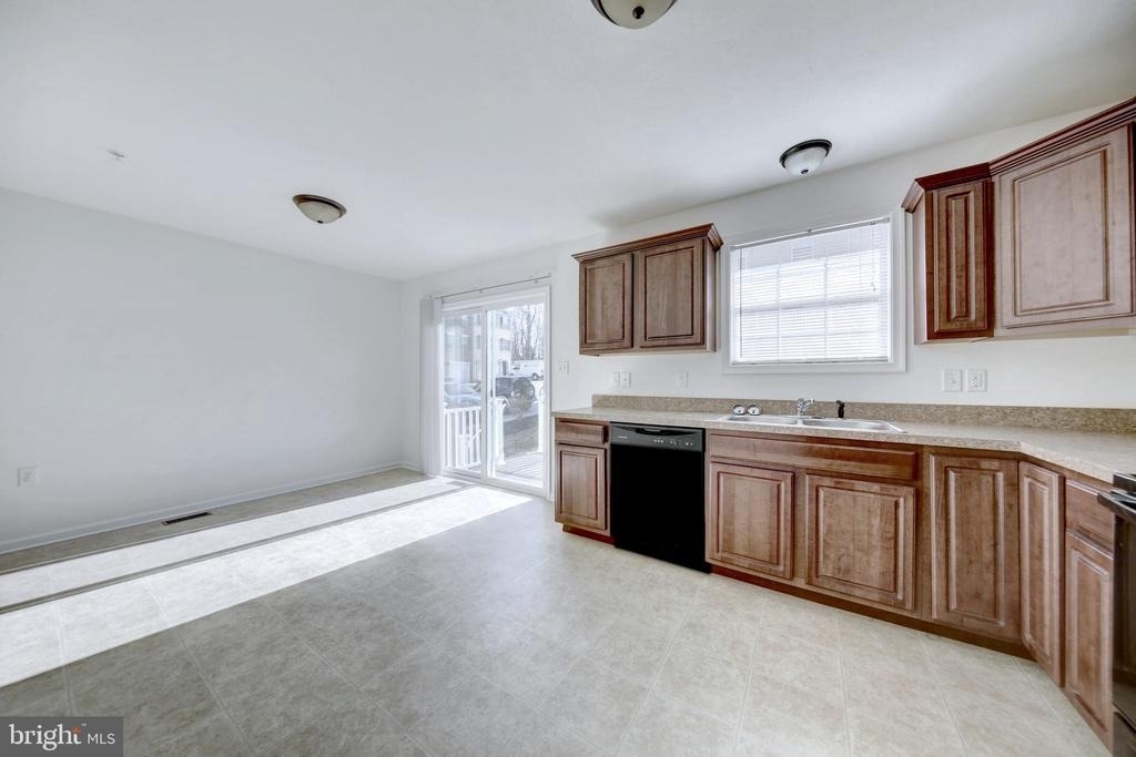 24 Mustang Dr - Photo 6