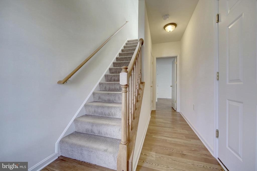 24 Mustang Dr - Photo 1
