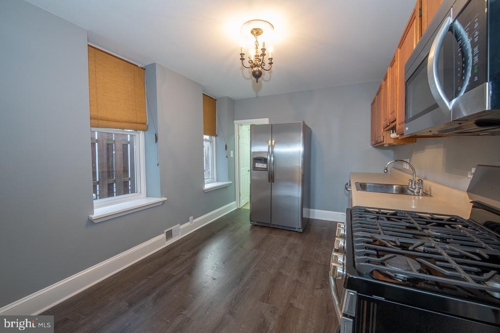 4707 Smick Street - Photo 9
