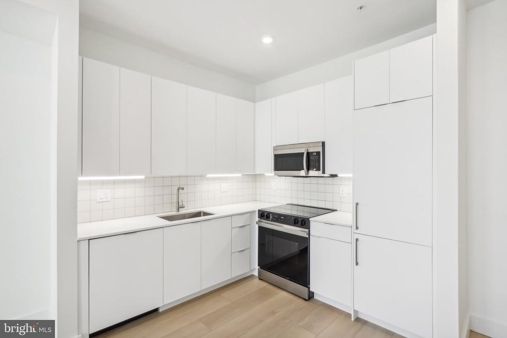 2406 Frankford Avenue - Photo 0