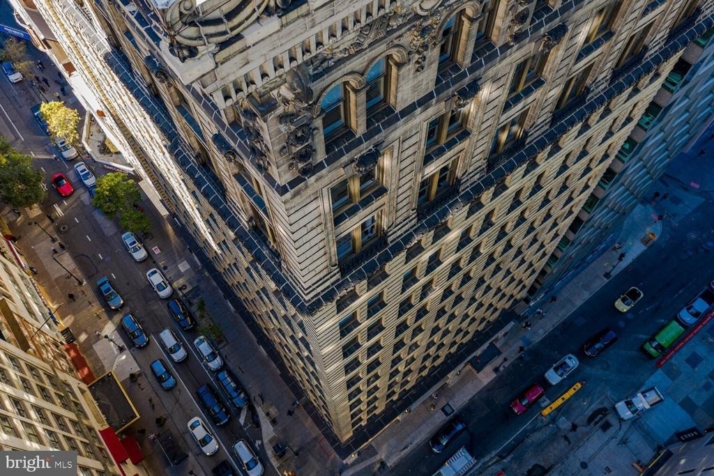 42 S 15th Street - Photo 5