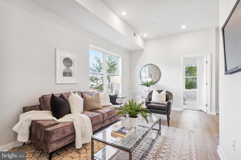 1330 S Patton Street - Photo 10