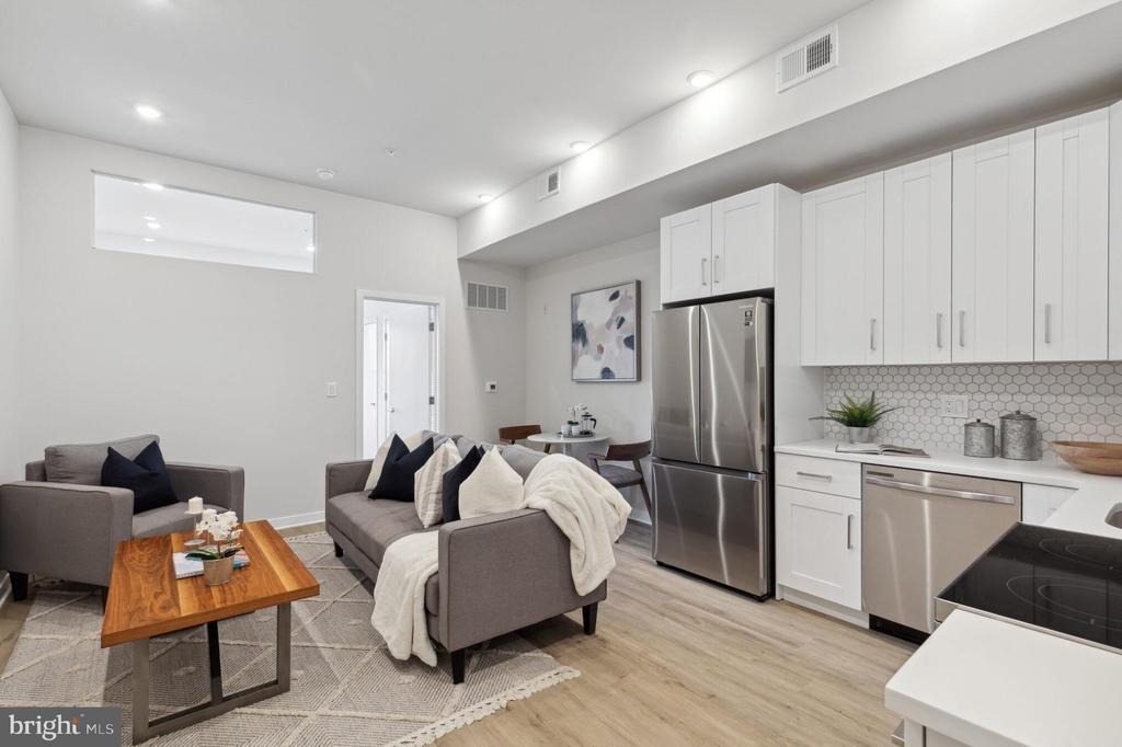 1330 S Patton Street - Photo 12