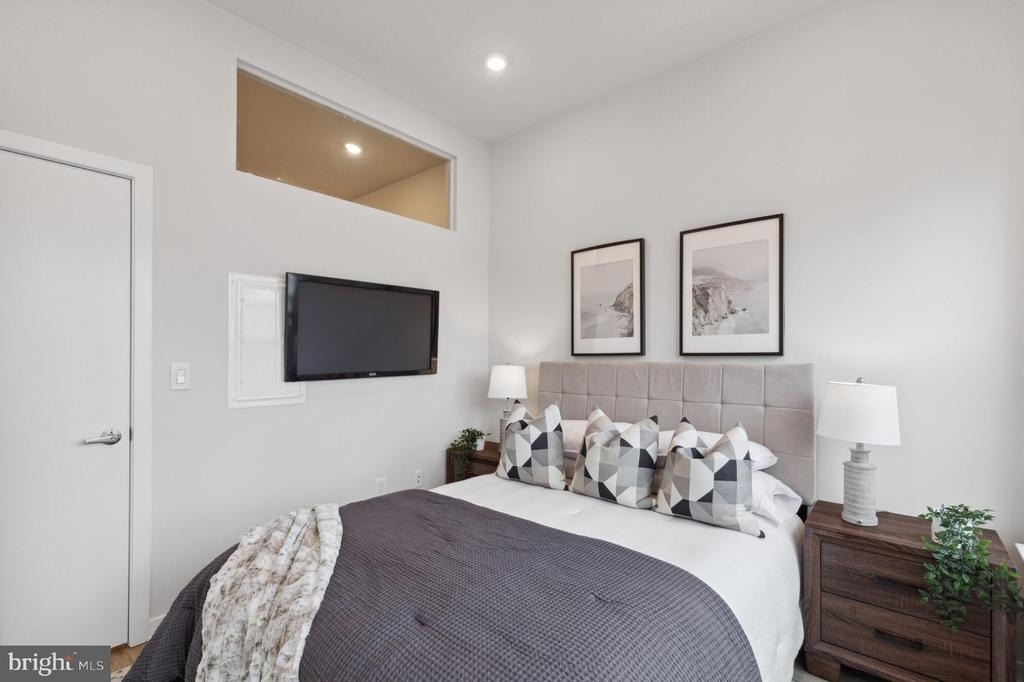 1330 S Patton Street - Photo 9