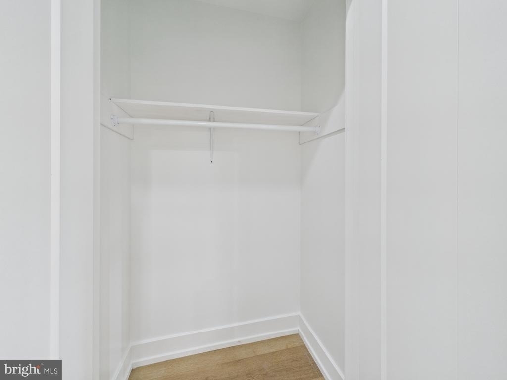 2229 Oakford Street - Photo 8