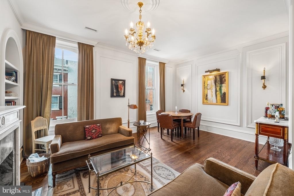 2308-10 Spruce Street - Photo 8