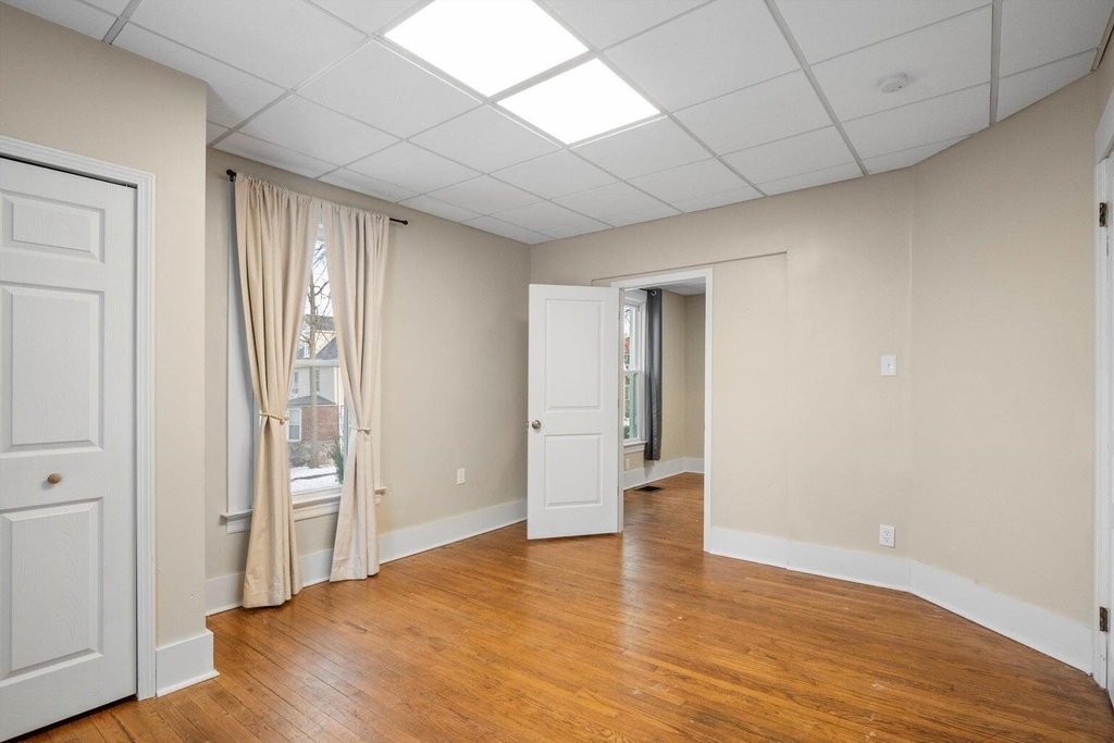 701 Washtenaw Avenue - Photo 15