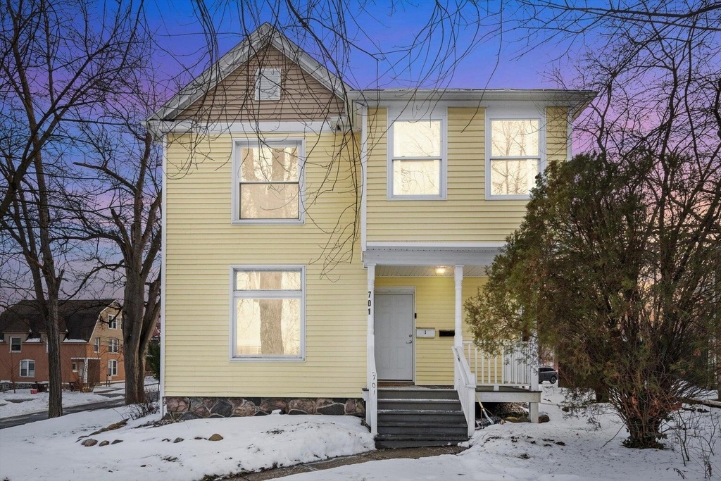 701 Washtenaw Avenue - Photo 0