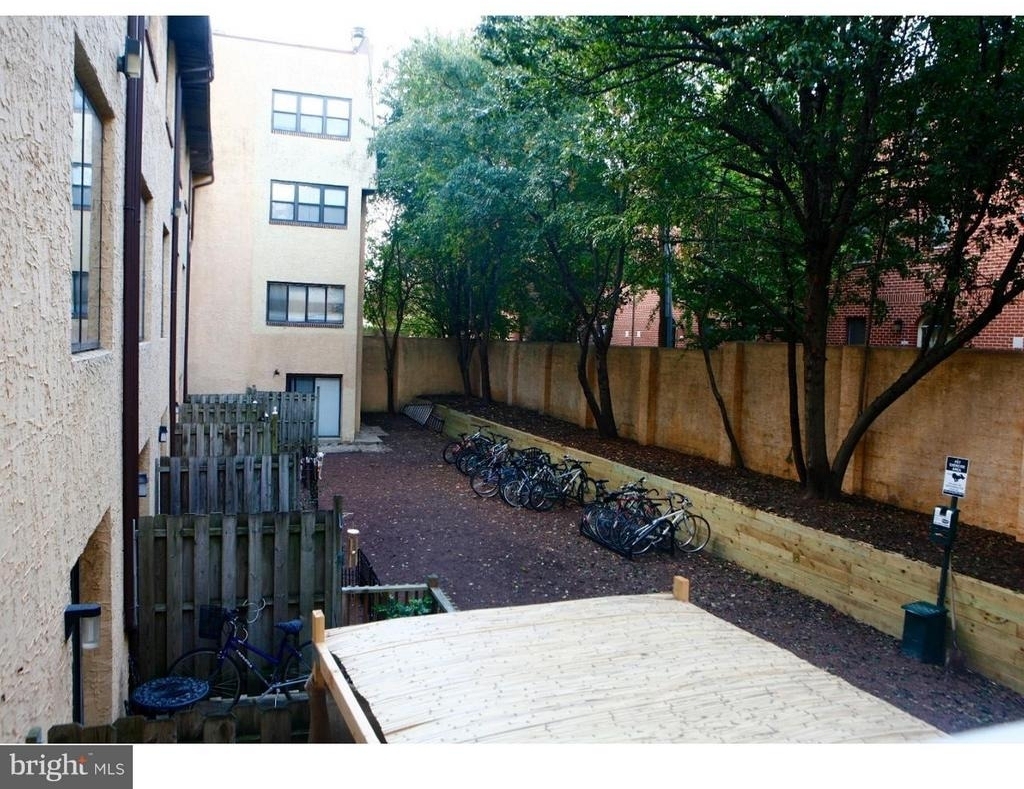 2031-9 South Street - Photo 15