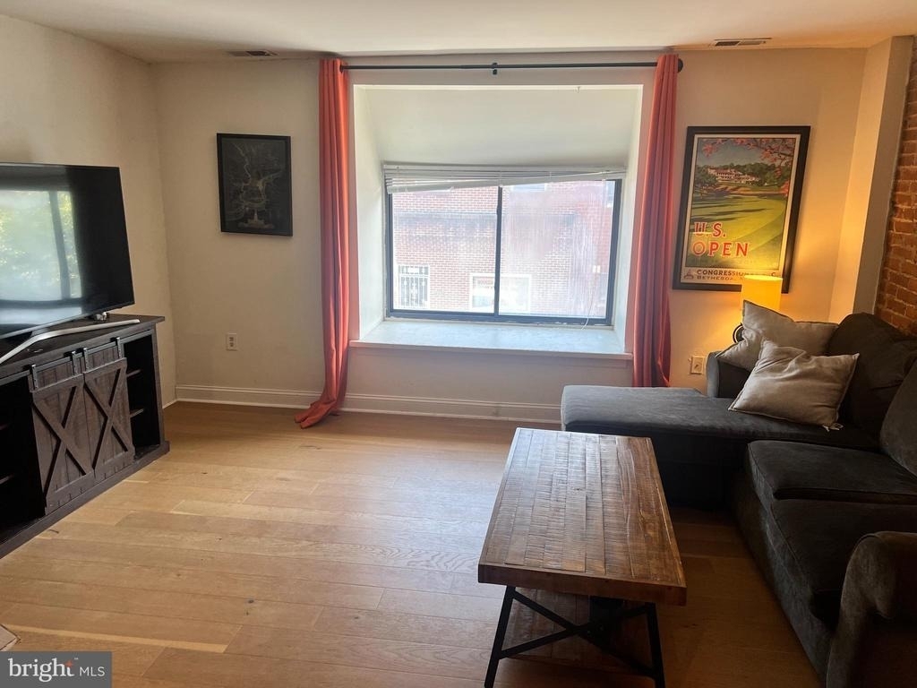 2031-9 South Street - Photo 8