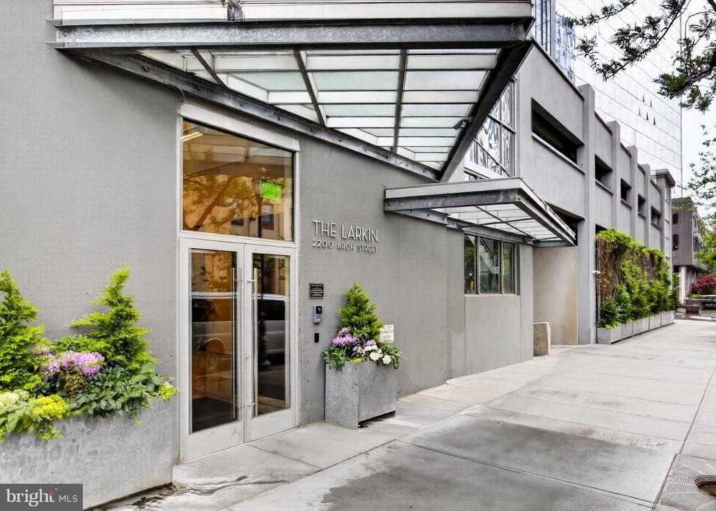 2200 Arch Street - Photo 24