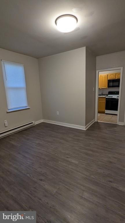 412 E Walnut Lane - Photo 5