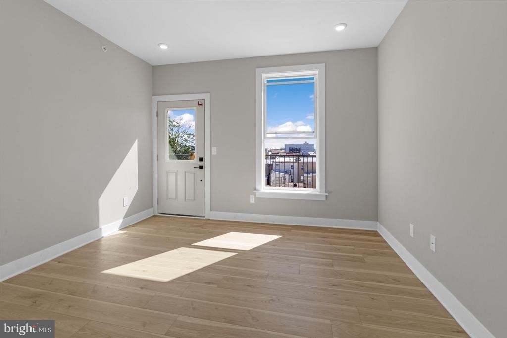 1935 N 2nd Street - Photo 10