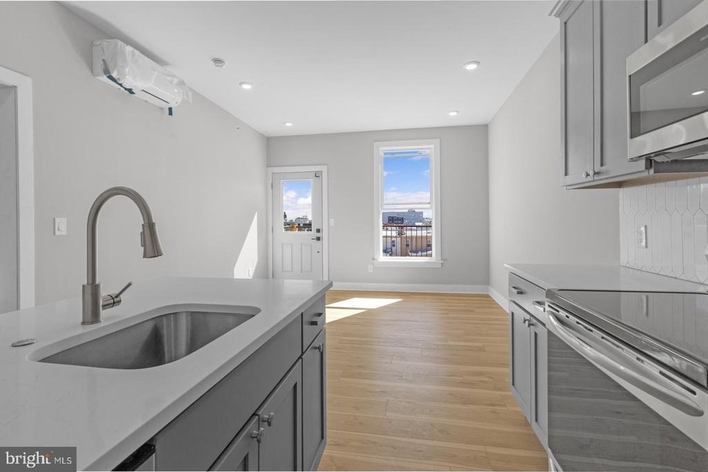 1935 N 2nd Street - Photo 7
