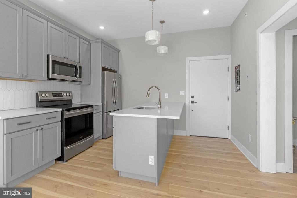 1935 N 2nd Street - Photo 4
