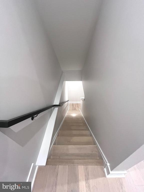 315 W Berks Street - Photo 6